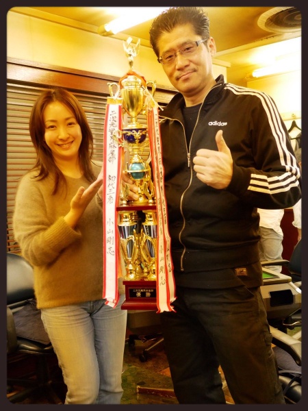File:小山刚志(右)左边是植田佳奈.jpg